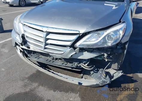 2012 Hyundai Genesis 3.8 z USA, uszkodzony, nr VIN KMHGC4DD3CU169321